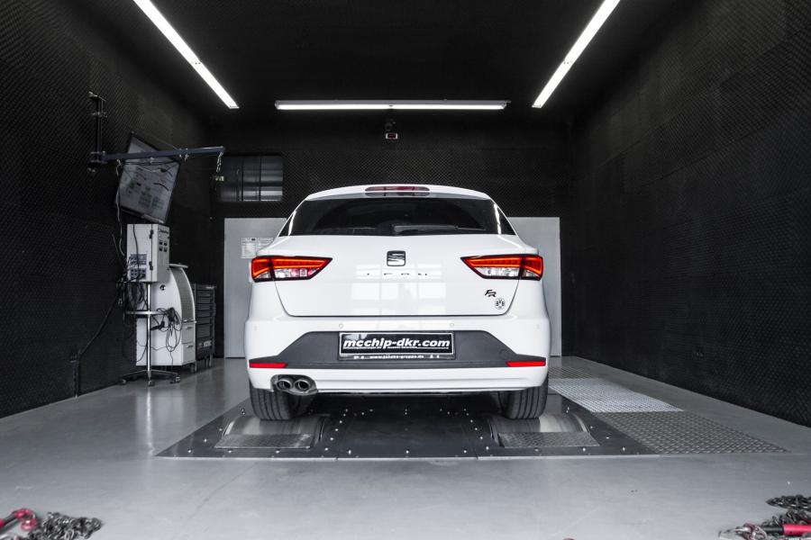  Seat Leon 2.0 TDI CR by Mcchip-DKR 2016 года  (фото 2 из 5)